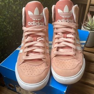 Best 25+ Deals for Adidas Extaball | Poshmark